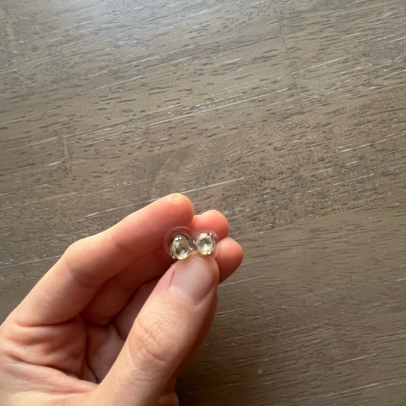 Swarovski Crystal Earrings - Picture 4 of 6